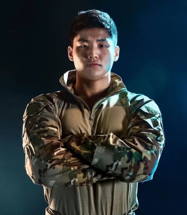 강철타이어 이미지