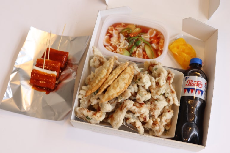 깻잎두마리치킨 이미지