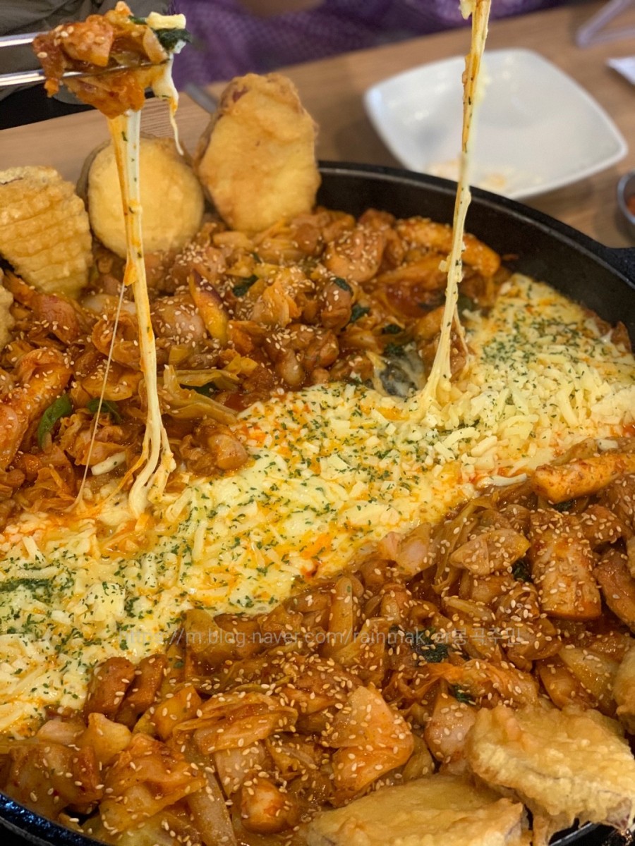 홍춘천치즈닭갈비 이미지
