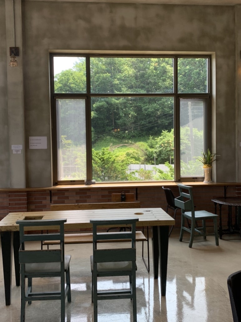 몽뻬르베이커리카페 이미지