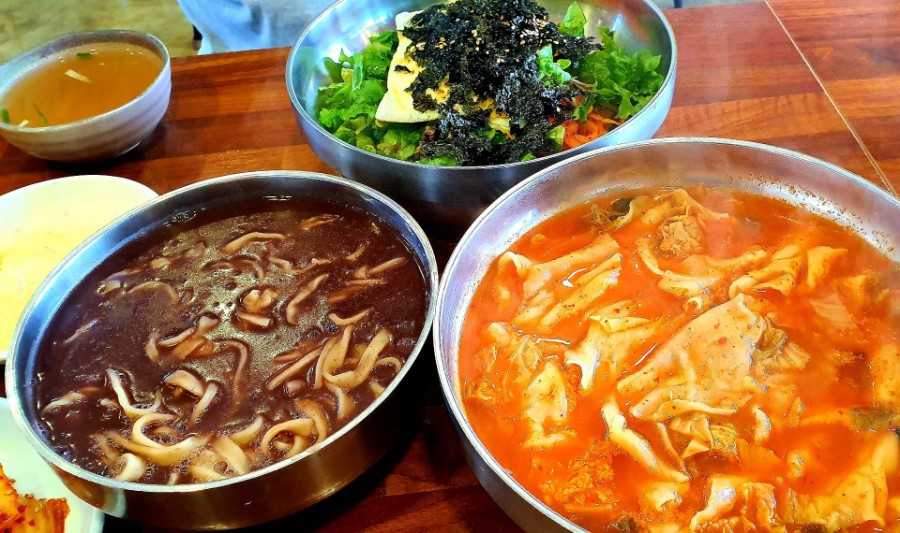 백엄마팥칼국수 이미지