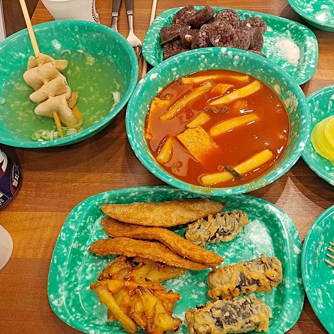 우리할매떡볶이신방화역점 이미지