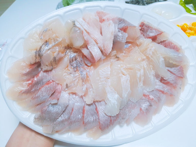 삼천포회센타 이미지