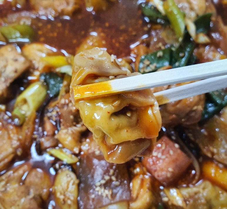형두네율하찜닭 이미지