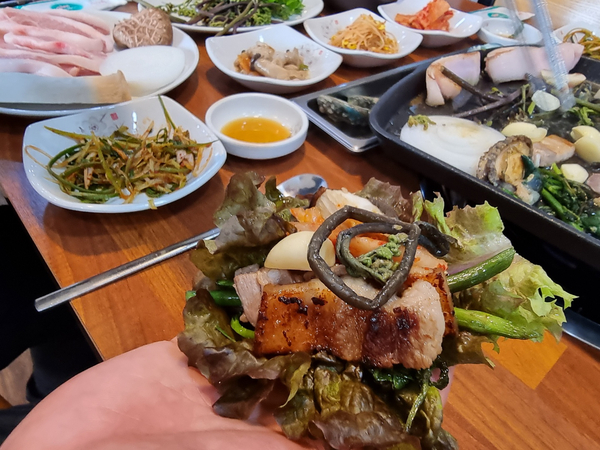 돼지충전소 이미지