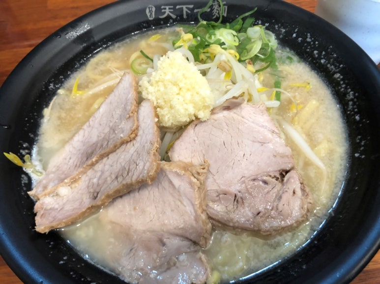 천하일면 이미지