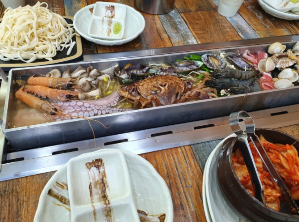 1.2.3칼국수 이미지