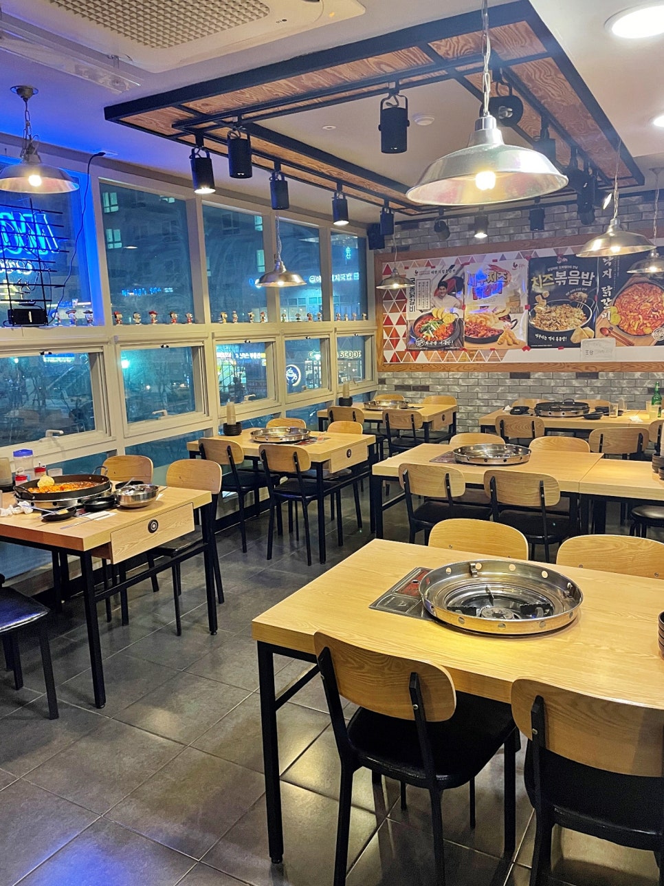 홍춘천마포구청점 이미지