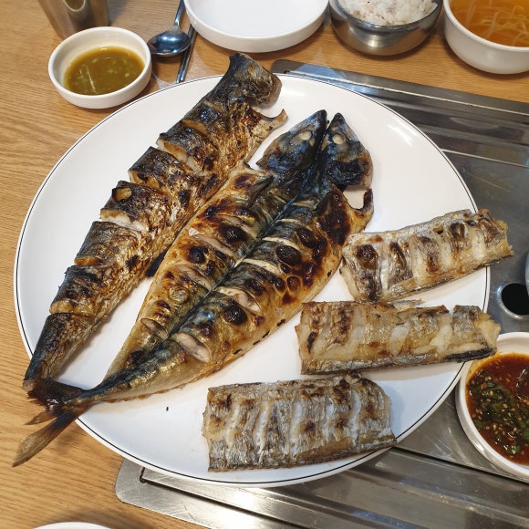 신가네 생선구이 이미지