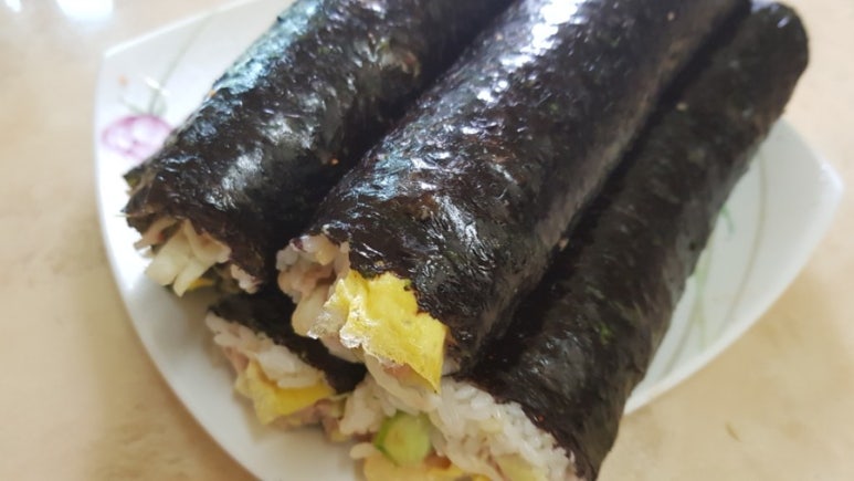 쿠욱김밥 이미지