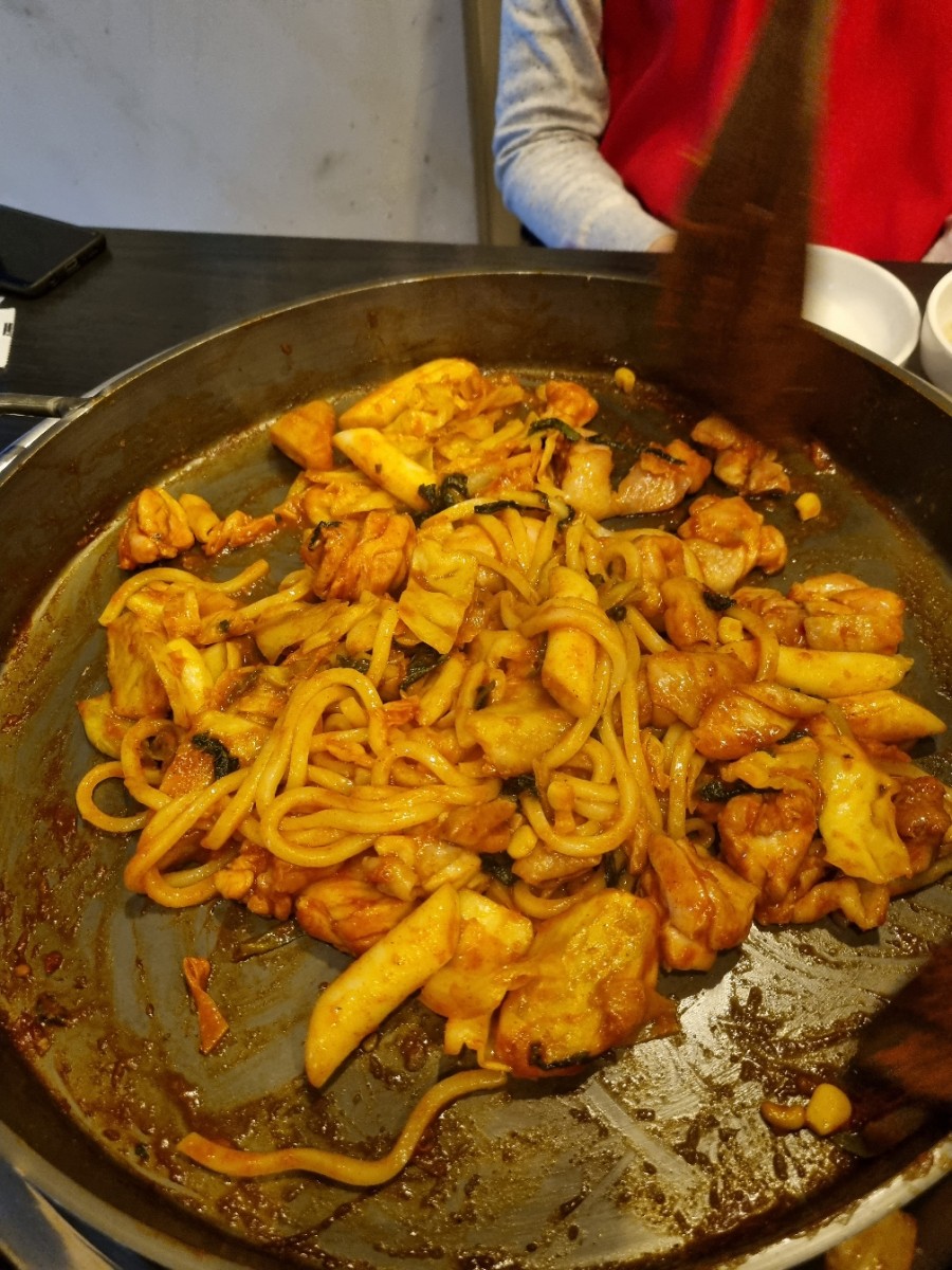 서촌닭갈비 충정로점 이미지