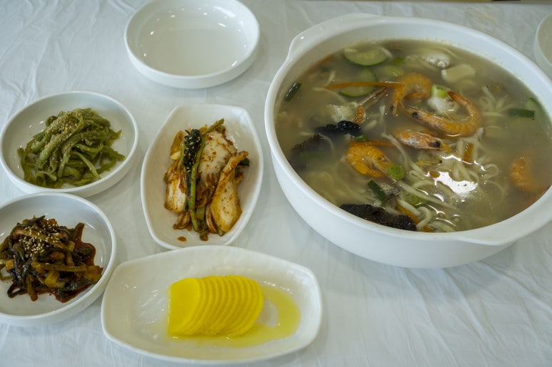 참맛해물칼국수 이미지