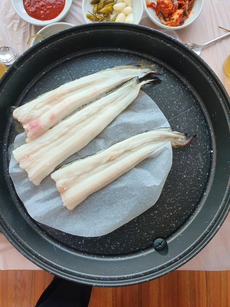 간장게장장어구이 이미지