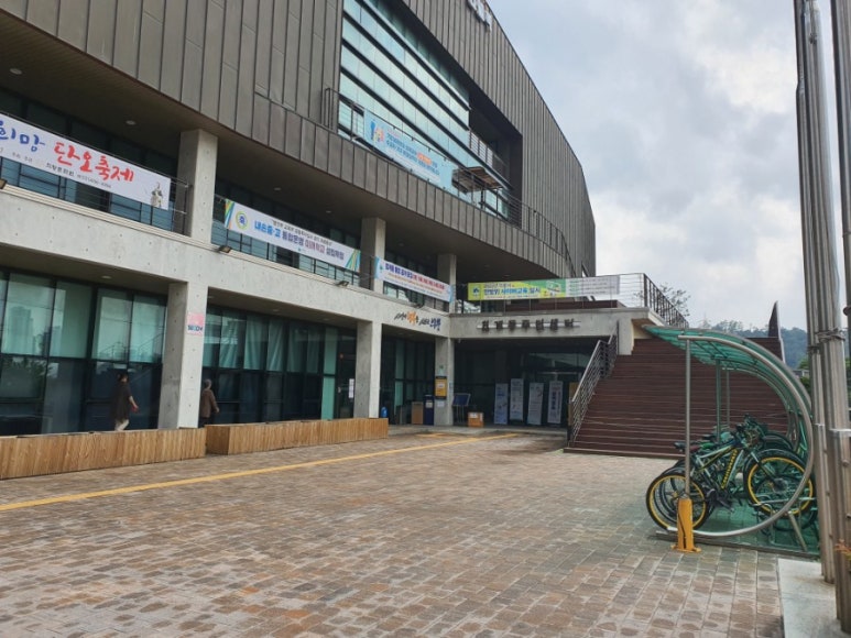 곱게자란총각 카페 이미지
