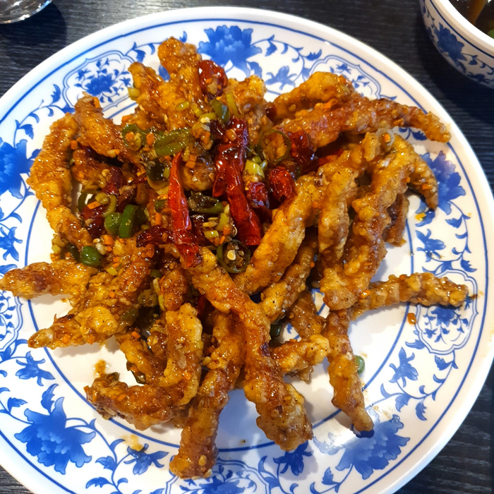 율하반점 이미지