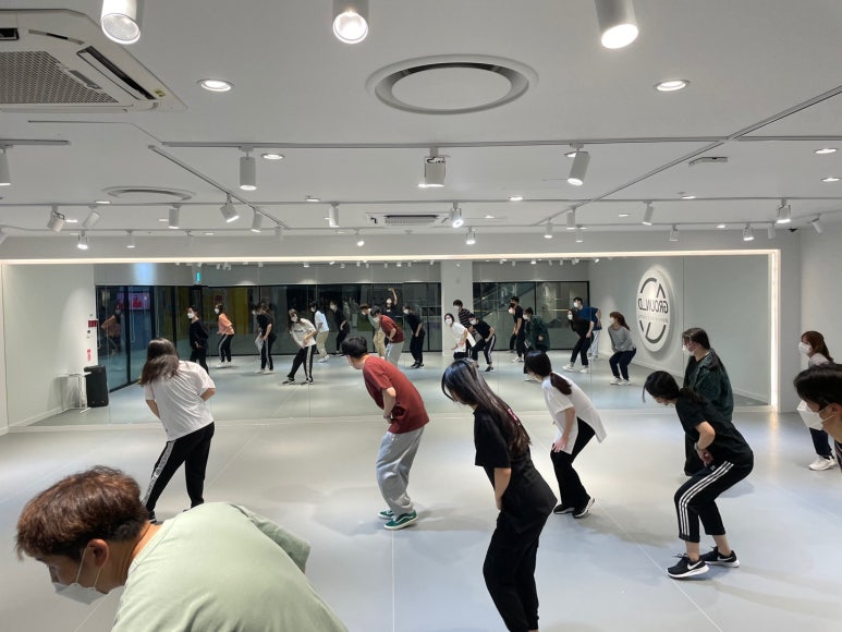 창원롯데그라운디댄스학원 이미지