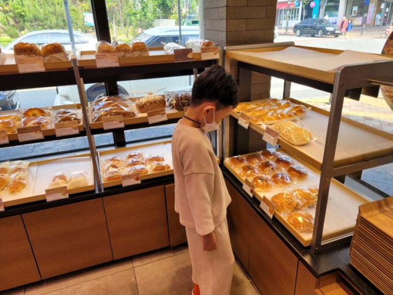 파리바게뜨성성레이크타운 이미지