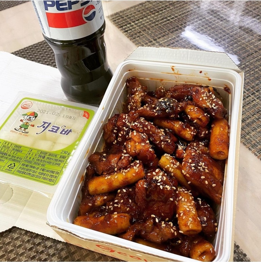 지코바치킨 이미지