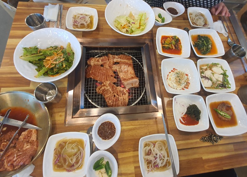봉이숯불갈비 이미지