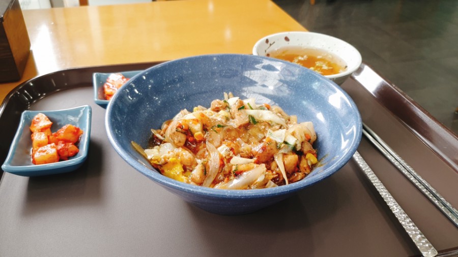 볶덮밥 이미지