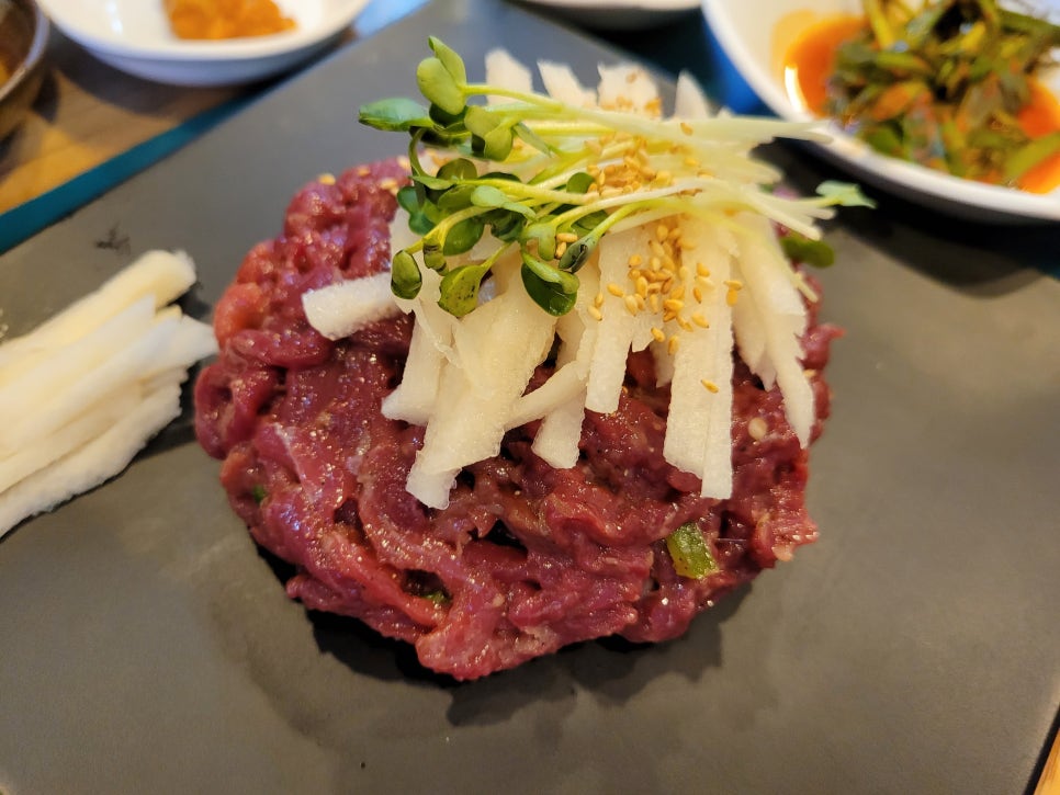 산적육회 이미지