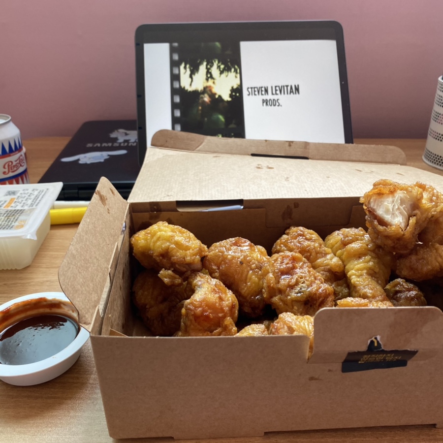 교촌치킨팔용점 이미지