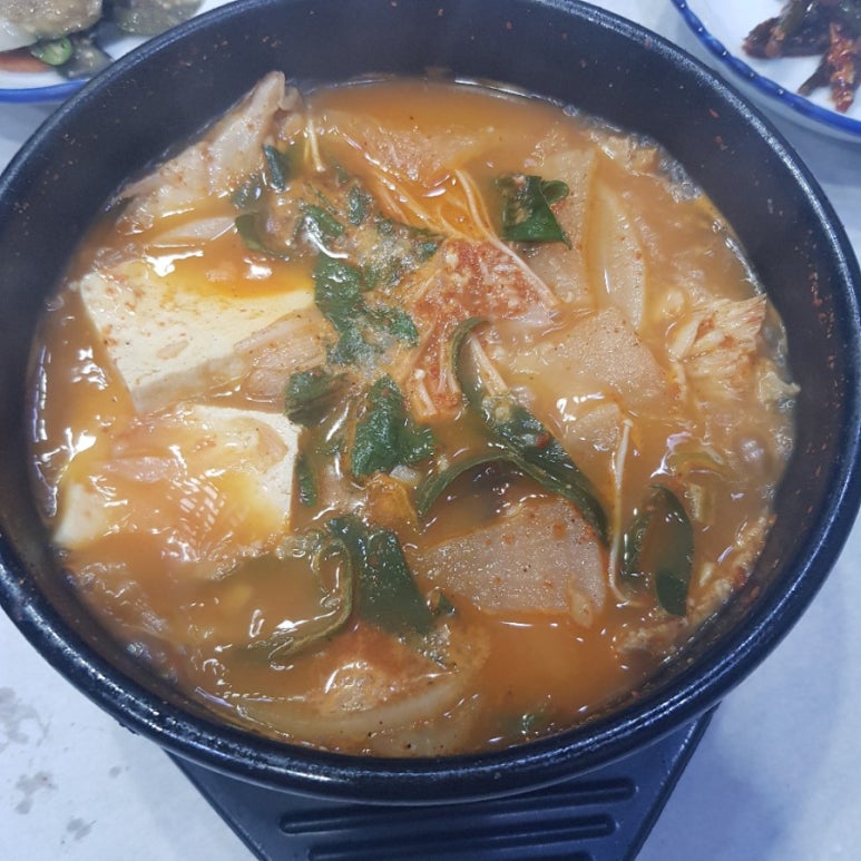 청옥횟집 이미지