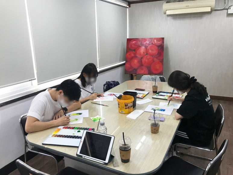 마음을나누는미술심리상담 이미지