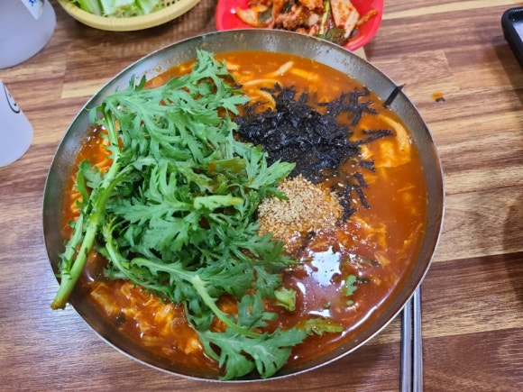 복수칼국수 이미지