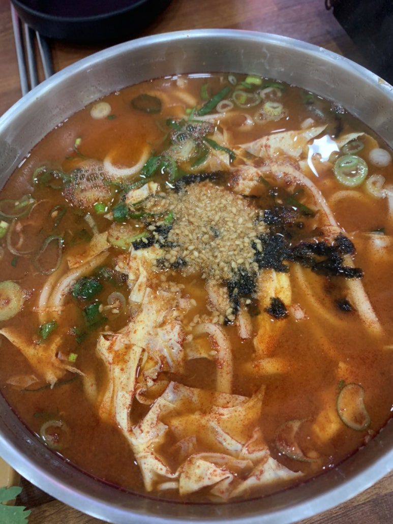 공주얼큰이칼국수 이미지