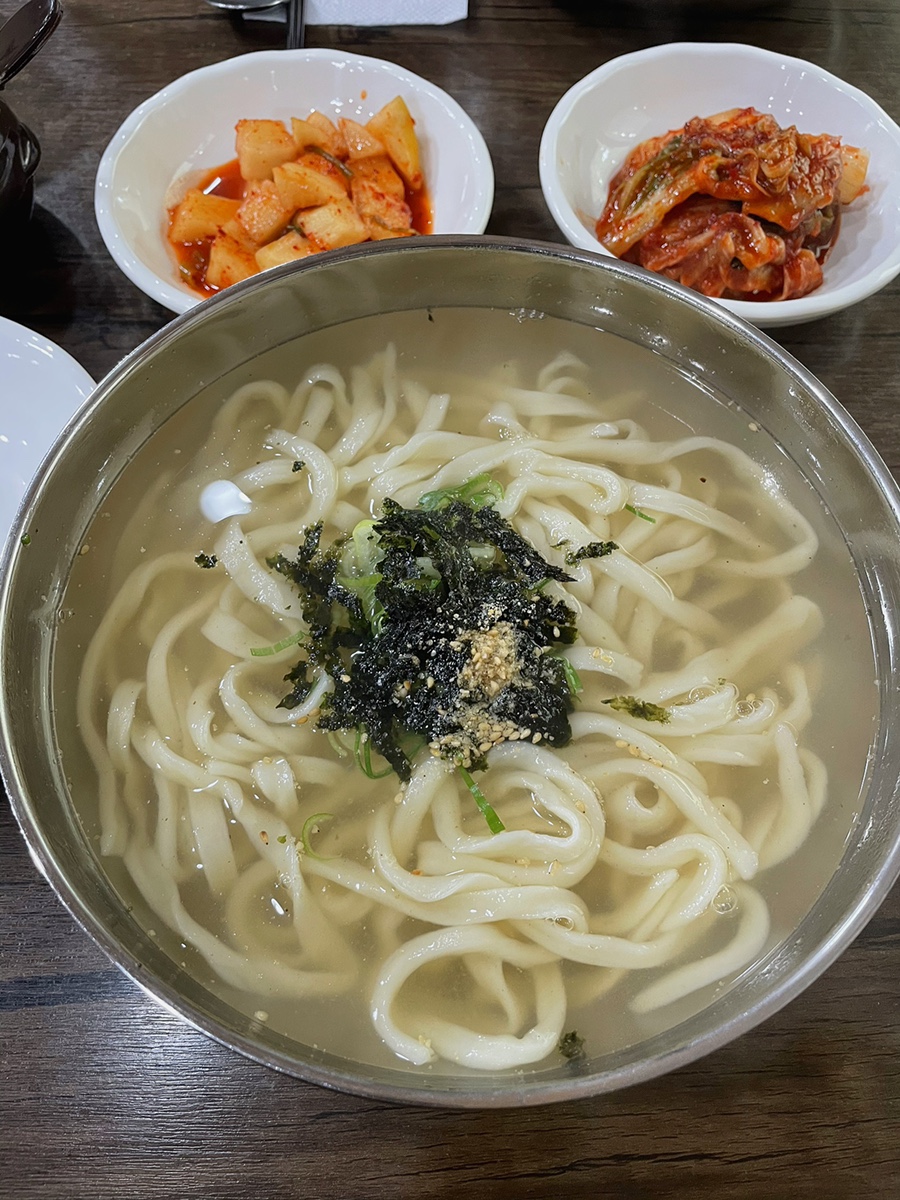 찬우물옛날손칼국수 이미지