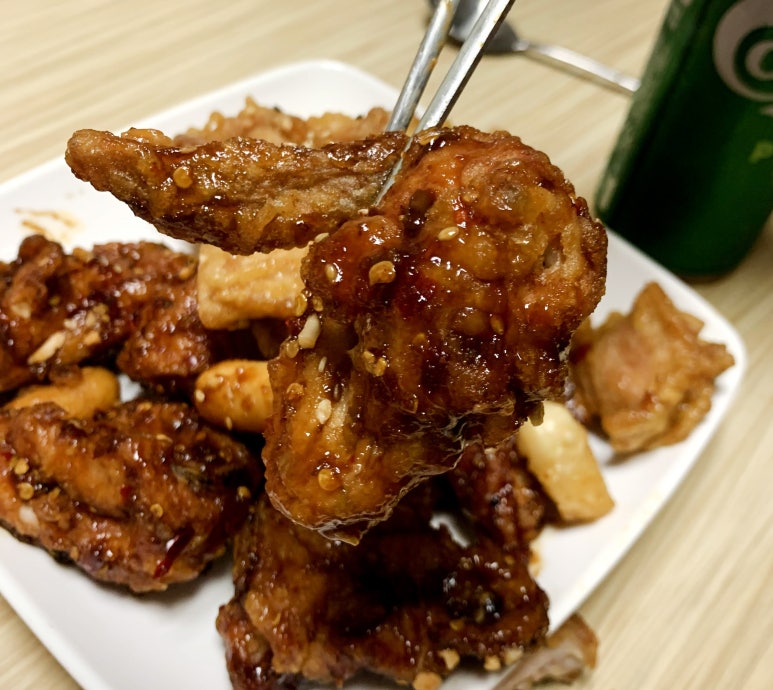 치킨플러스송천점 이미지