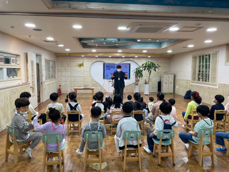 비사벌유치원 이미지