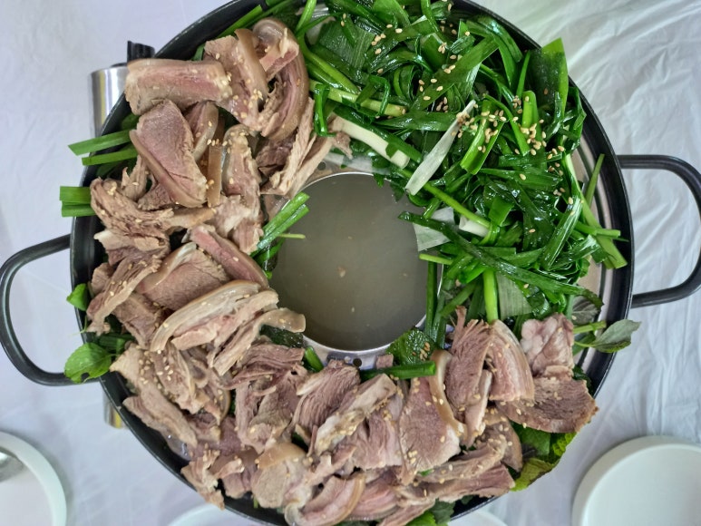 흑염소 토속마을 이미지