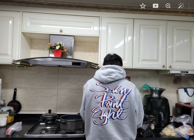 두남자의식탁 이미지