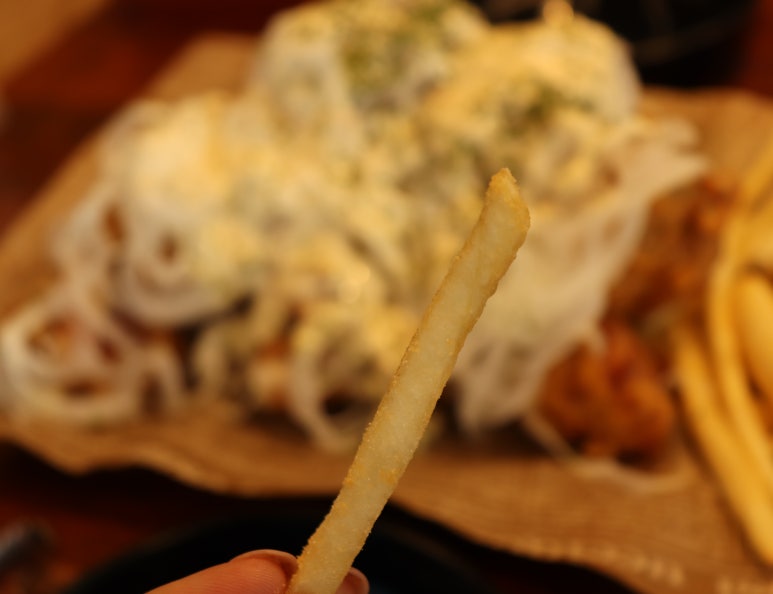 명동치킨 이미지