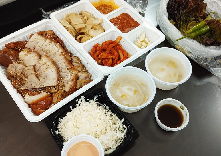 장충웰빙족발 이미지