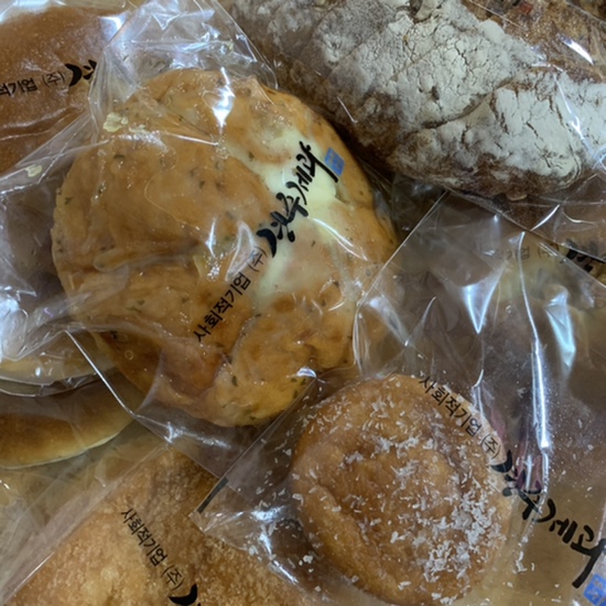 이대충무할매김밥 이미지