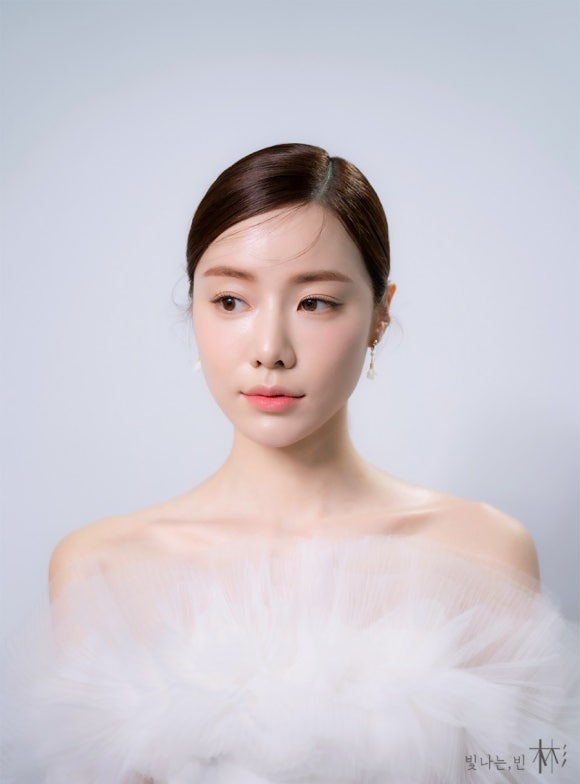 빈 헤어 앤 메이크업 이미지