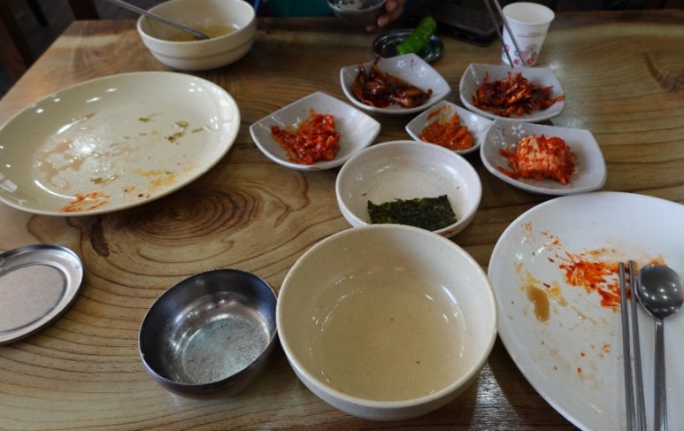 산들가정식백반 이미지