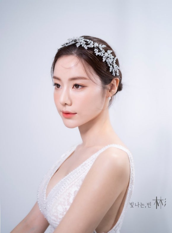 빈 헤어 앤 메이크업 이미지