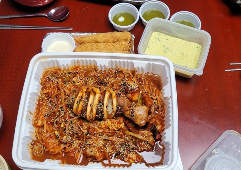 성윤국가대표아구찜앤알곤이찜 이미지