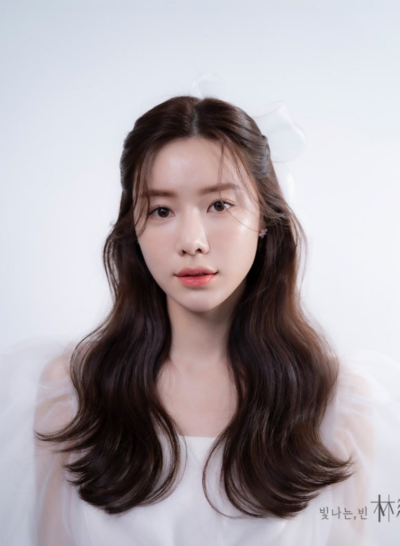빈 헤어 앤 메이크업 이미지