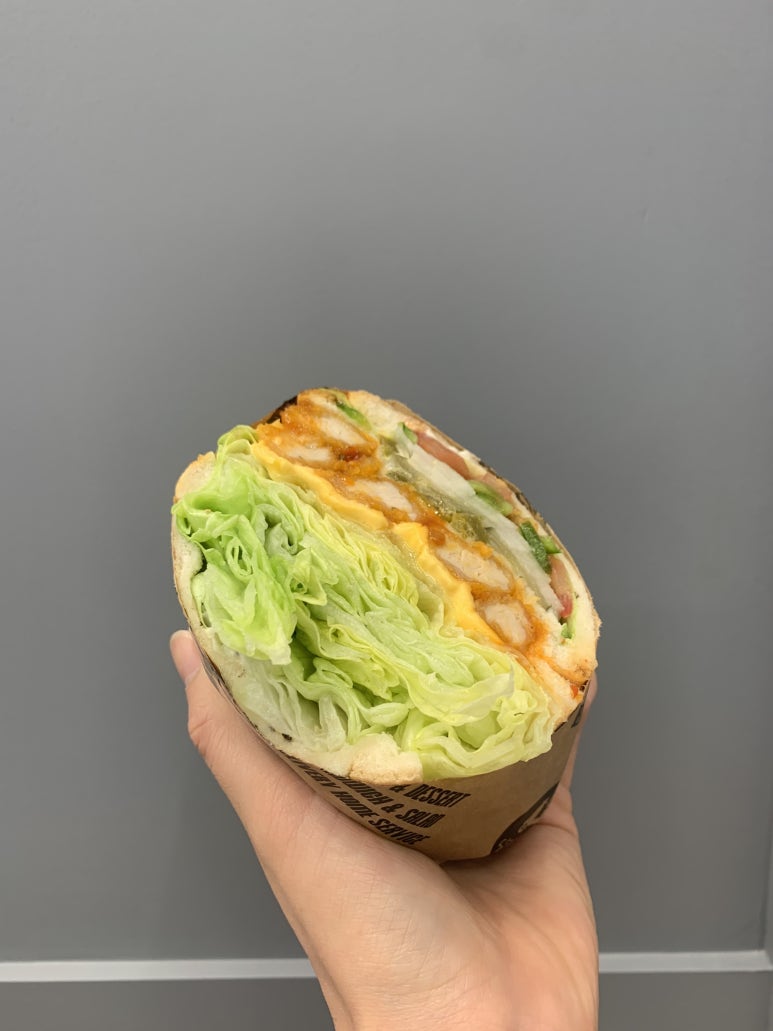 달리는커피하단 이미지