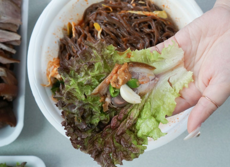 장충동한양왕족발 이미지