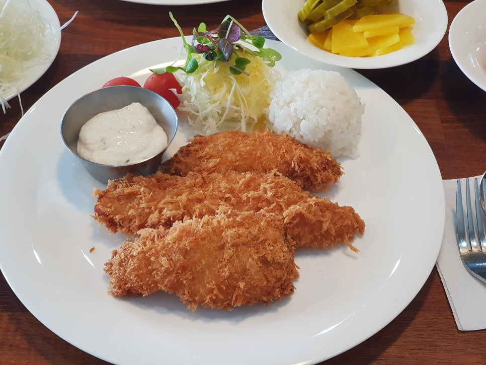 소담수제돈까스 이미지