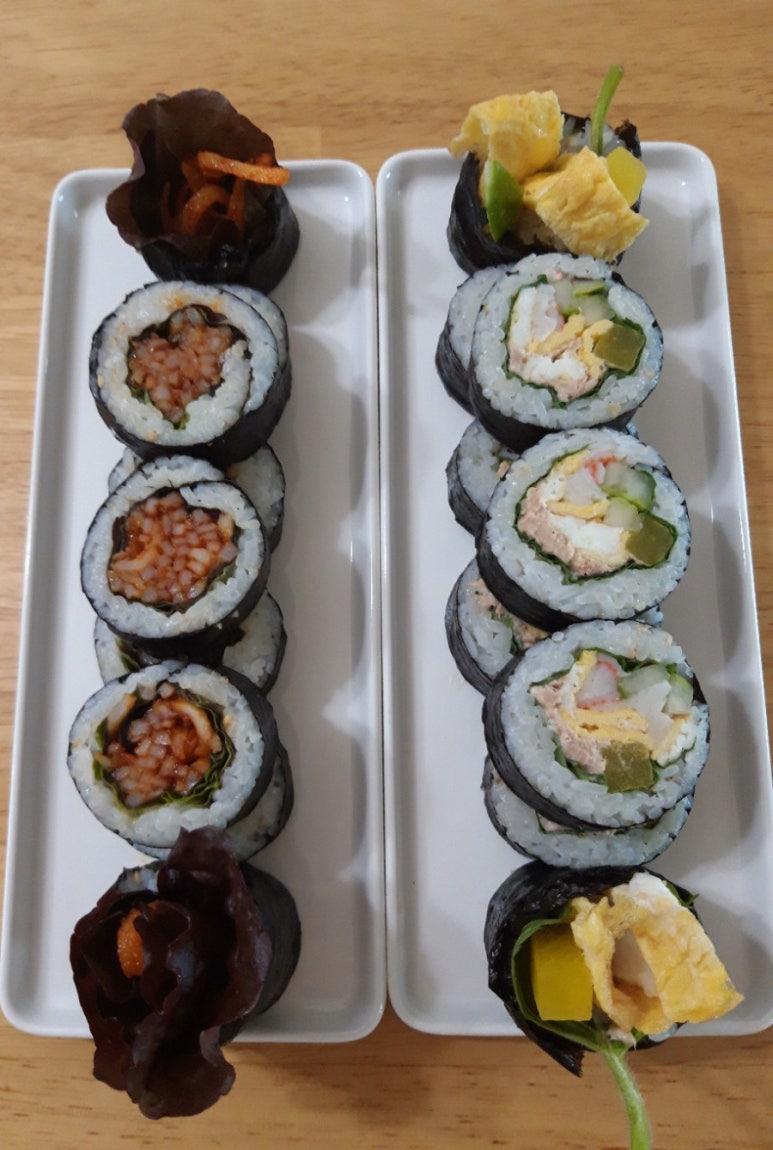 꼬소한 김밥 이미지