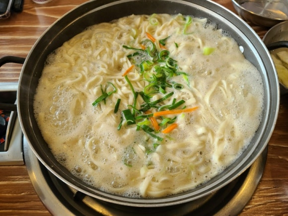온정칼국수 이미지