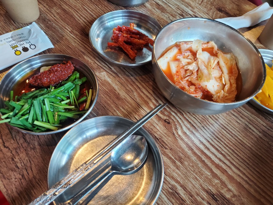 부자닭한마리칼국수 이미지