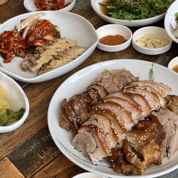 오가네족발 이미지